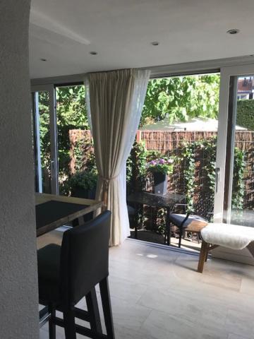 Souterrain Zuid-Duinen -Free Parking Apartment ซานด์โวร์ต ภายนอก รูปภาพ